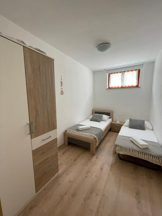 איזולה Apartment Sotlar מראה חיצוני תמונה